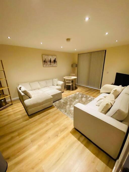 Liverpool City Centre Modern Apartment Fits 6 People Екстер'єр фото